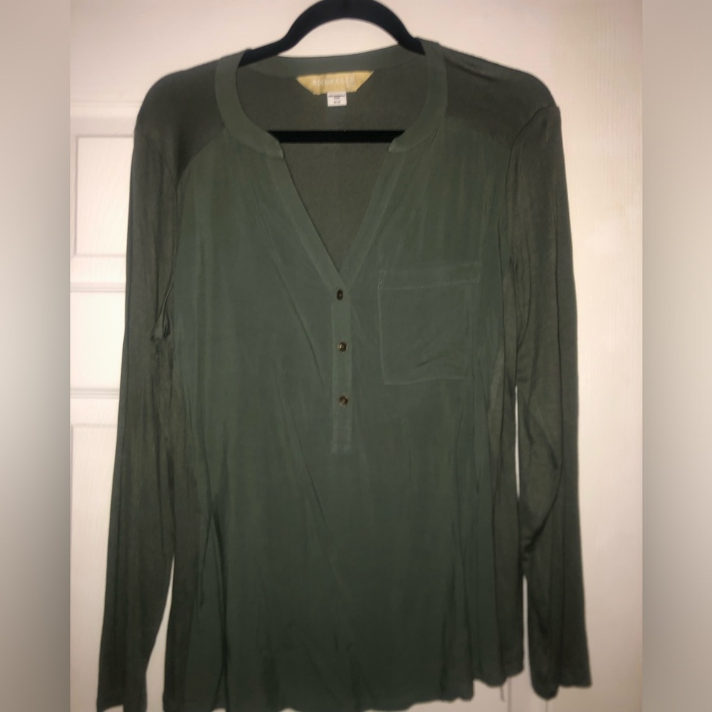 NWT Roebuck Co Blouse M